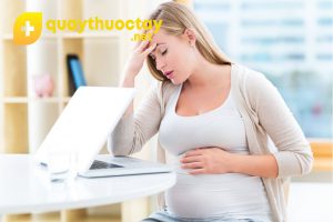 Mẹo giảm đau đầu khi mang thai